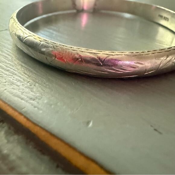 FAS Vintage Etched 925 Sterling Silver Bangle Bracelet - Picture 8 of 10